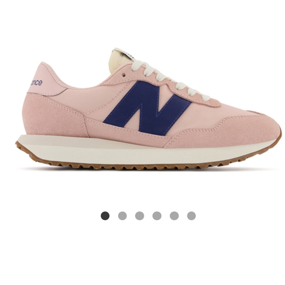 New Balance Sneakers